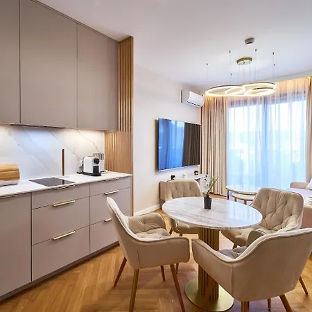 Park - Laguna - Premium * 폴라니카-즈루이