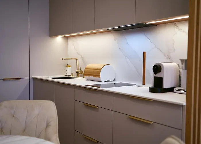 Park - Laguna - Premium * 폴라니카-즈루이